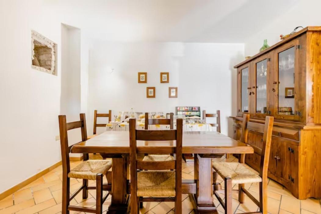 Agriturismo Il Castello Assisi Bagian luar foto