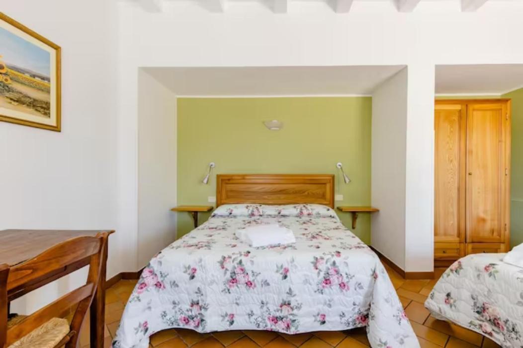 Agriturismo Il Castello Assisi Bagian luar foto