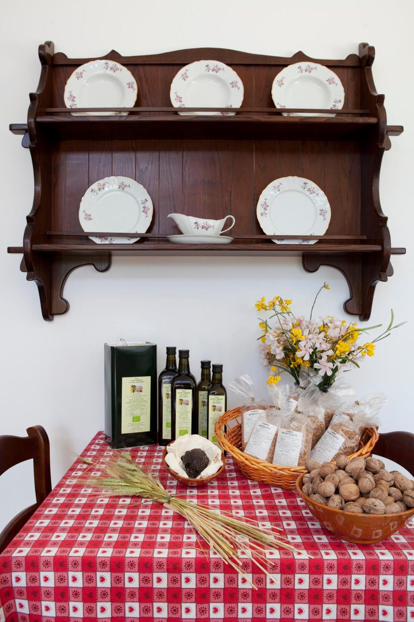 Agriturismo Il Castello Assisi Bagian luar foto